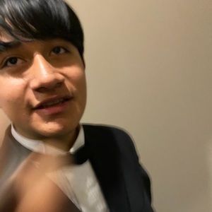 Meet your Posher, Diego